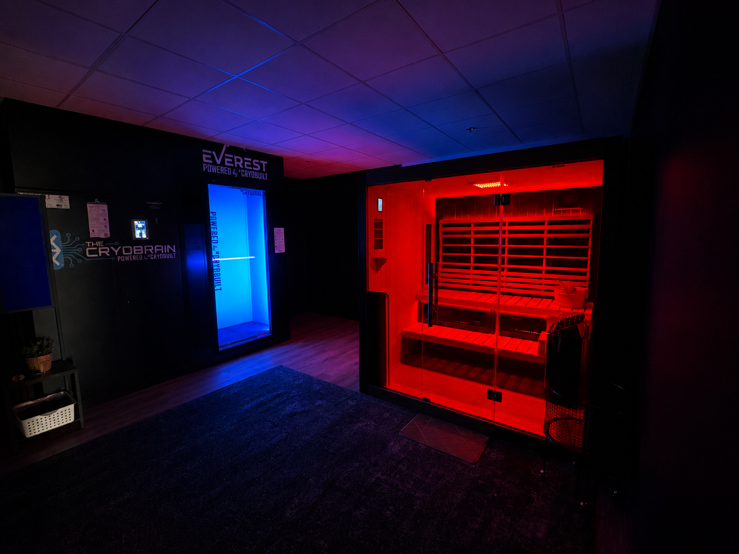 Defiant Health contrast therapy room pairing an infrared sauna and a cryotherapy chamber in Lisle, IL